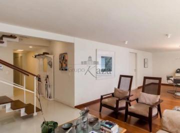 Apartamento de 3 quartos, São Paulo · Apartamento - Cobertura Duplex - 3 Dormitórios - 300m².