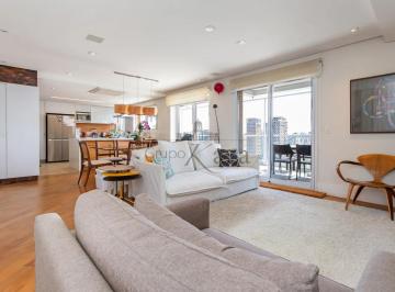 Apartamento de 2 quartos, São Paulo · Apartamento Duplex - Vila Nova Conceição - 2 Suítes - 155m².