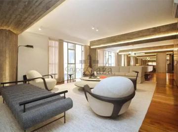 Apartamento de 4 quartos, São Paulo · Apartamento - Moema - 4 Dormitórios - 300m².