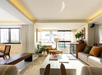 Apartamento de 3 quartos, São Paulo · Apartamento redesenhado e reformado. Impecável é a palavra certa