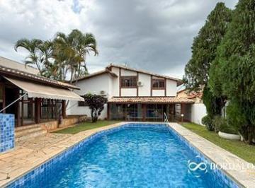 152534_b33b2924-4984-4140-bf5b-e9c24e5a0927_lg.jpg · SHIS QL 24 - Casa com 4 Quartos Lazer Completo e Aceita Financiamento