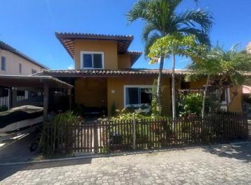 Casa de 4 quartos, Lauro de Freitas · Casa a venda em Lauro de Freitas com 4 quartos energia solar no Horto Parque