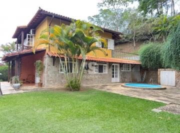 Casa de 3 quartos, Petrópolis · Casa dentro de condomínio em Pedro do Rio