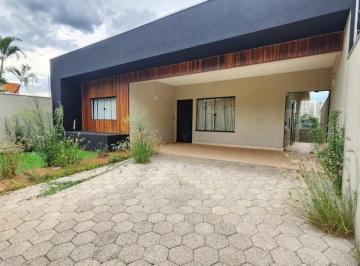 Casa · 275m² · 3 Quartos · 3 Vagas · Casa à venda em Londrina, Caravelle, com 3 quartos, com 275 m²