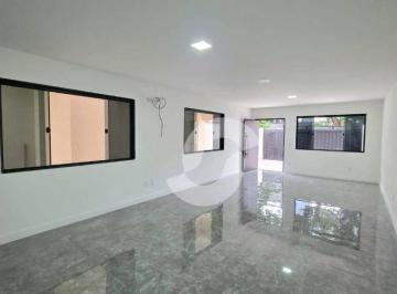Casa · 300m² · 3 Quartos · 2 Vagas · Casa em São Francisco, Niterói/RJ de 300m² 3 quartos à venda por R$ 1.590.000,00