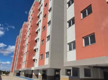 Apartamento de 2 quartos, Samambaia · Apartamento de 60m², 2 qtos, suíte, garagem, vista livre - Aceita Financiamento