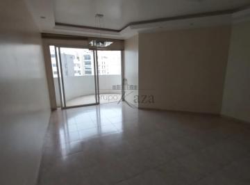 Apartamento de 3 quartos, São Paulo · Moema 117m² - 3 Dormitórios - 2 Grs R$ 1.490.000,00