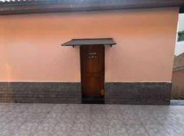 Casa de 3 quartos, Arujá · Casa a venda em Arujá, condomínio fechado
