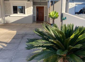 Casa · 70m² · 2 Quartos · 3 Vagas · Casa em Moradas do Sobrado