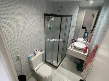 Apartamento Venda 80m² de 2 quartos · Vendo Incrivel apartamento beirra mar