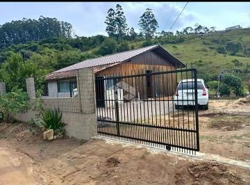 Rural · 1060m² · 2 Quartos · CHÁCARA NA ÁREA RURAL DE CANELINHAS- SC  - 7 km do centro da cidade.
