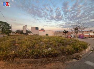 Terreno · 189m² · Excelente oportunidade de adquirir um terreno de 189