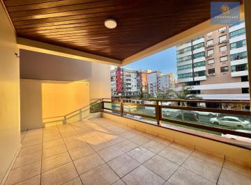 Apartamento · 143m² · 2 Quartos · 3 Vagas · Apartamento de frente e com terraço em Capão da Canoa