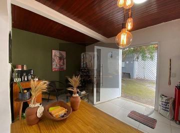Casa · 250m² · 5 Quartos · 2 Vagas · Casa Térrea 250m² a/c