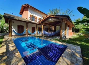 Casa · 550m² · 7 Quartos · Casa à venda em Itamambuca, com 7 suítes, piscina, churrasqueira e ar