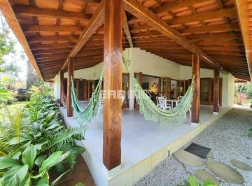Casa · 515m² · 3 Quartos · 2 Vagas · Casa de praia com 3 dormitórios, térrea e em frente à área verde
