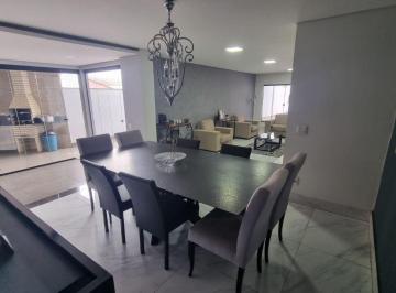 Casa de 4 quartos, Vicente Pires · SHVP RUA 08 - CHACARA 331 - 04 SUÍTES - REFORMADA - ALTO PADRÃO