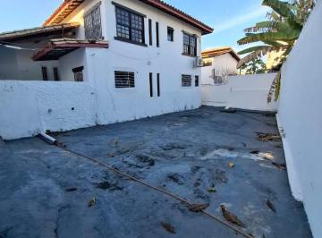 Casa de 4 quartos, Lauro de Freitas · Casa a Venda com 4/4 sendo 2 Suítes