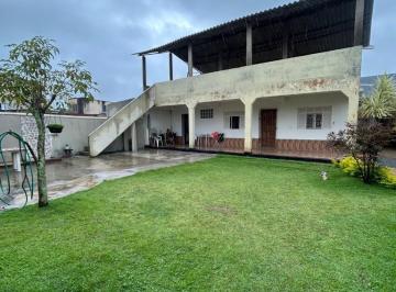 Foto 01 · Casa Duplex à Venda em Guarapari-ES: 1 Quarto, 1 sala, 1 Banheiro, 2 Vagas de Garagem - Bairro Santa