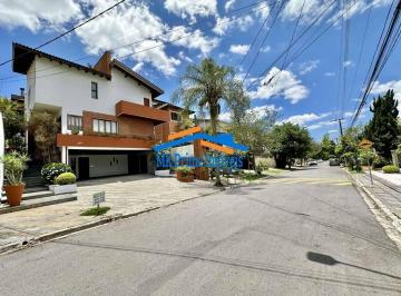 Casa · 382m² · 4 Quartos · 5 Vagas · Cond São Paulo II - 4d/2stes, salão gourmet, piscina, sauna, escritório!