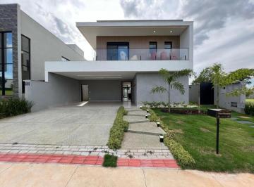 Casa · 334m² · 4 Quartos · 4 Vagas · Sobrado Alto padrão no Parqville Jacarandá