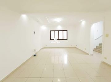 sala 2 ambientes · Casa à venda no Centro em São Vicente.