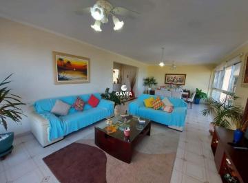 Apartamento · 185m² · 3 Quartos · 1 Vaga · Apartamento para aluguel no Boqueirão em Santos.