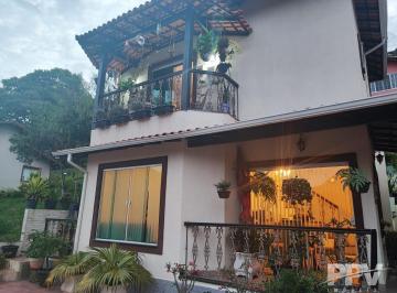 Casa · 200m² · 4 Quartos · 2 Vagas · Casa em Vargem Grande, Teresópolis/RJ de 200m² 4 quartos à venda por R$ 710.000,00