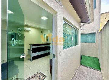 Comercial · 150m² · 2 Vagas · Casa Comercial á venda na Super Quadra Morumbi / São Paulo - 06 salas.