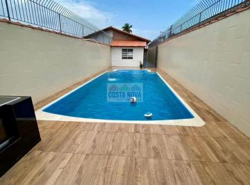 Casa · 130m² · 3 Quartos · 3 Vagas · Casa térrea com piscina e área gourmet