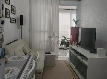 Apartamento · 37m² · 1 Quarto · 1 Vaga · Oportunidade - Apartamento - Edifício Imotion - Centro - 1 Dormitório - 37m².