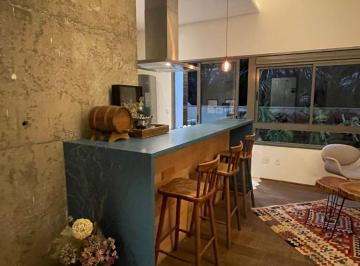 Apartamento de 2 quartos, São Paulo · Apartamento com 2 quartos 1 suíte 1 vaga Vila Madalena