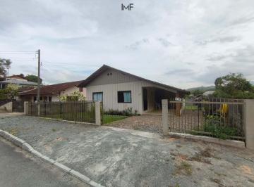 Casa · 90m² · 3 Quartos · 1 Vaga · Casa à Venda no Bairro dos Estados em Timbó/SC