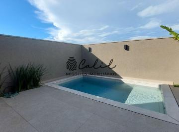Casa · 180m² · 3 Quartos · 4 Vagas · Casa Térrea com 3 suítes e 180 m² construídos no Alto do Castelo II