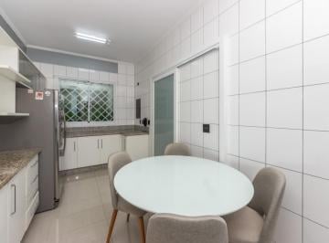 141abaf7-93b4-449c-969b-0f9bd58c6364 · Casa no condomínio Villa Colibri para venda com 4 quartos, sendo 1 suíte, 128m²