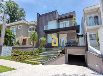 85a08600302cbffb5fe2f8d00e46ad71541cfb74 · Casa à venda e locação | 740m² | Condomínio Fechado | 3 suítes | Piscina | Elevador | 9 vagas | Tucu