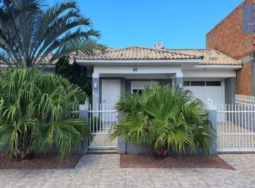 Casa · 140m² · 3 Quartos · 2 Vagas · Casa a venda em Capão da Canoa