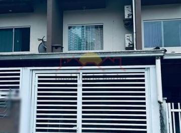 24935726_4.jpg · Sobrado Geminado 2 quartos Paranáguamirim Jlle