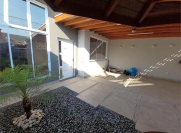 Casa · 130m² · 3 Quartos · 2 Vagas · Casa com 3 quartos à venda em Parque residencial sabiás - SP