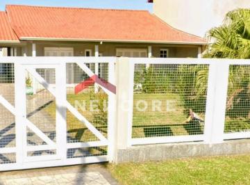 Casa · 162m² · 3 Quartos · 2 Vagas · Casa em Avenida Santa Rosa - Centro - Imbé/RS