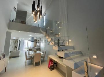 Casa · 260m² · 3 Quartos · 4 Vagas · Oportunidade - Casa em Condomínio - Urbanova - Residencial Floradas do Paratey - 3 Suítes - 210m².