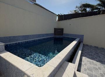 Casa de 3 quartos, Itanhaém · Casa com piscina e 3 quartos em Itanhaém - R$ 600.000,00.