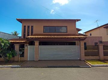 Casa de 4 quartos, Brasília · Casa aconchegante com total conforto, segurança e HABITE-SE em Condomínio fechado