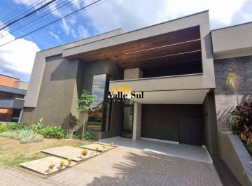Casa · 230m² · 3 Quartos · 4 Vagas · Casa à Venda no Condomínio Village La Montagne São José do Rio Preto SP