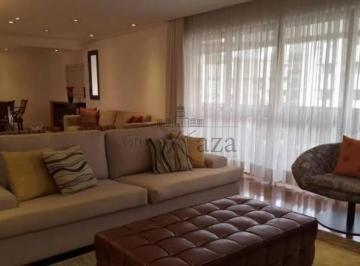 Apartamento · 272m² · 4 Quartos · 3 Vagas · Apartamento - Campo Belo - 4 Dormitórios - 272m².