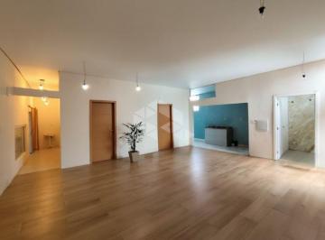 Casa · 222m² · 6 Quartos · 2 Vagas · Casa Residencial 222M² - para Alugar