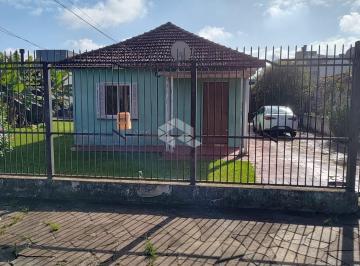 Casa · 106m² · 2 Quartos · 1 Vaga · Casa 2 dormitórios, piscina e anexo com garagem e churrasqueira, bairro Novo Esteio.