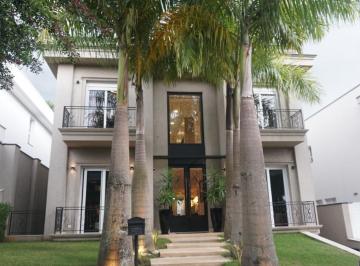 558a5572-72ae-4ecc-b179-fee094b94135 · Casa no condomínio Residencial Genesis 1 para venda com 6 quartos, sendo 4 suítes, 577m²