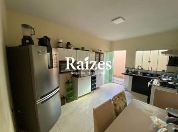 Comercial · 115m² · 3 Quartos · 2 Vagas · Casa em Condomínio Fechado à Venda em Presidente Roosevelt, Uberlândia - 3 Quartos, 2 Vagas