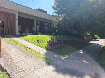 Casa · 244m² · 4 Quartos · Casa Térrea à Venda | Zona Sul - Próxima à Orla do Guaíba